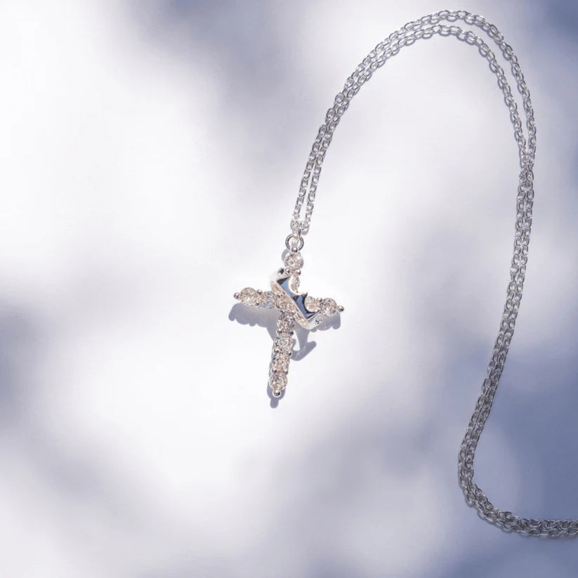 Collar Cruz Eterna - 2x1