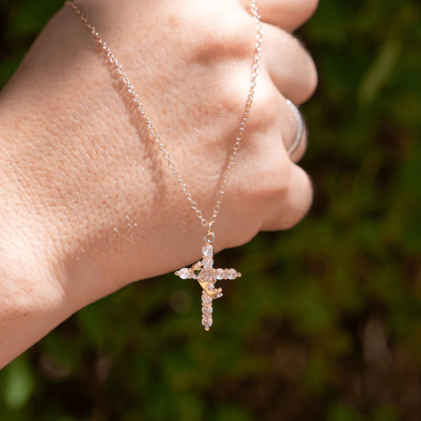 Collar Cruz Eterna - 2x1